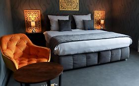 Dua Hotel